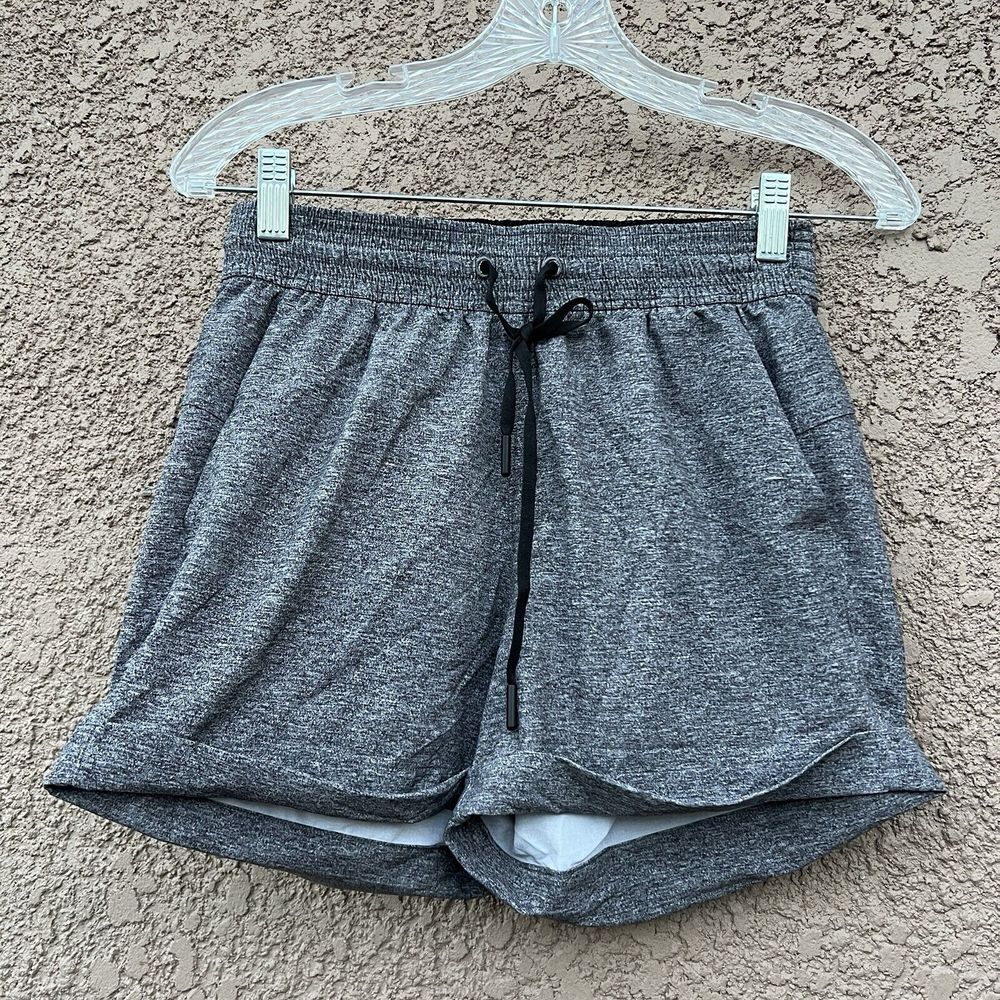 Lululemon Short Pants Womens 4 Gray Heather 4-way Stretch 3" Lux‎ w Drawstring